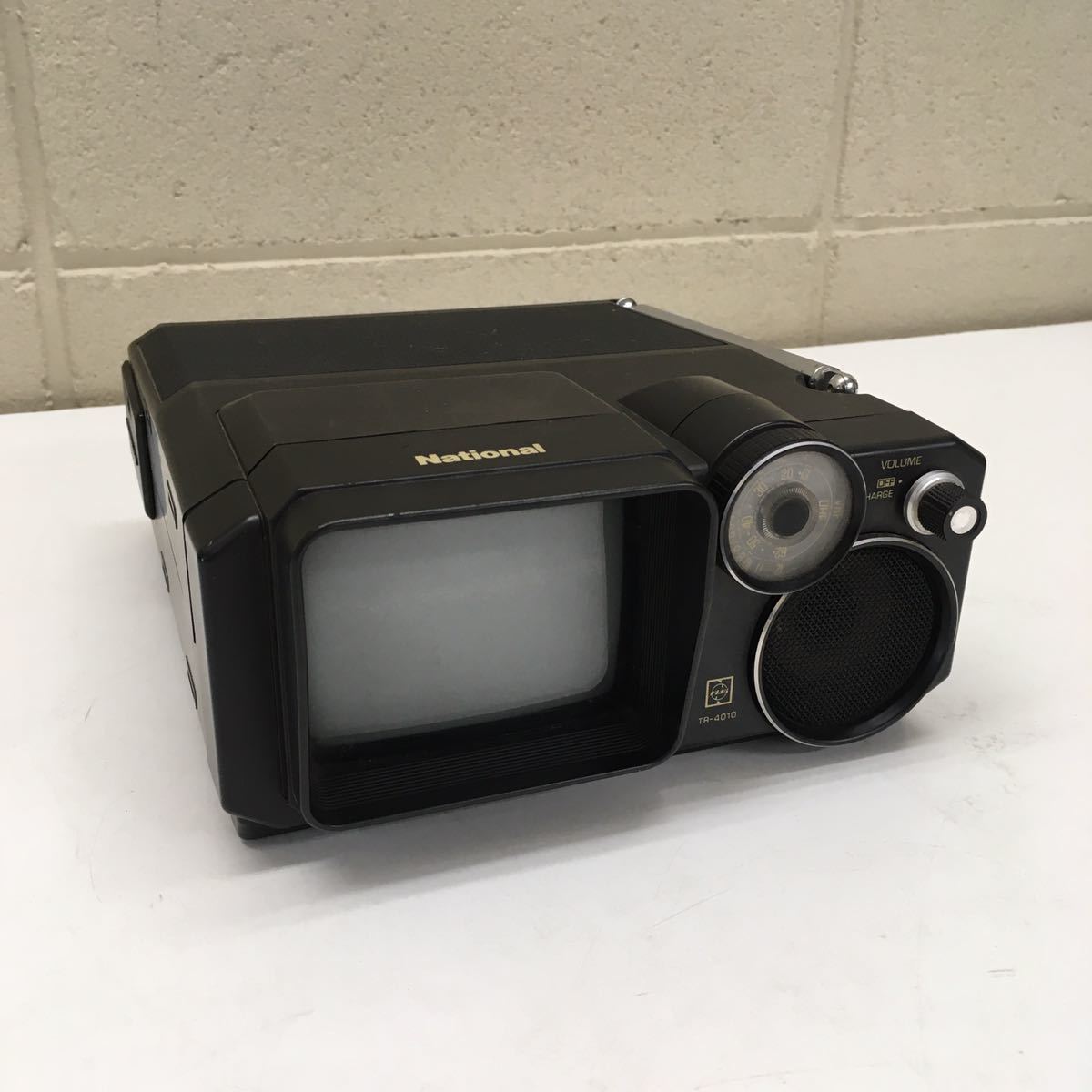 National ナショナル ポータブルテレビ 白黒テレビ TR-4010（Yahoo 