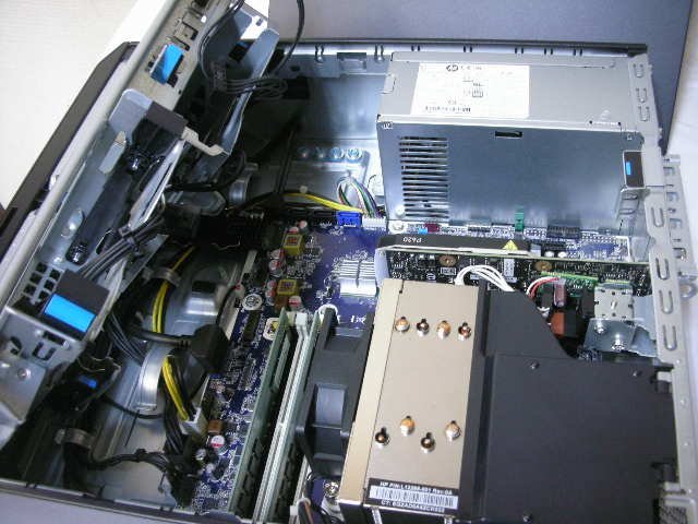 HP Z2 SFF G4 WorkStation(Xeon QuadCore E 2274G 4GHz/16GB/SSD M.2 512GB/Quadro P620)