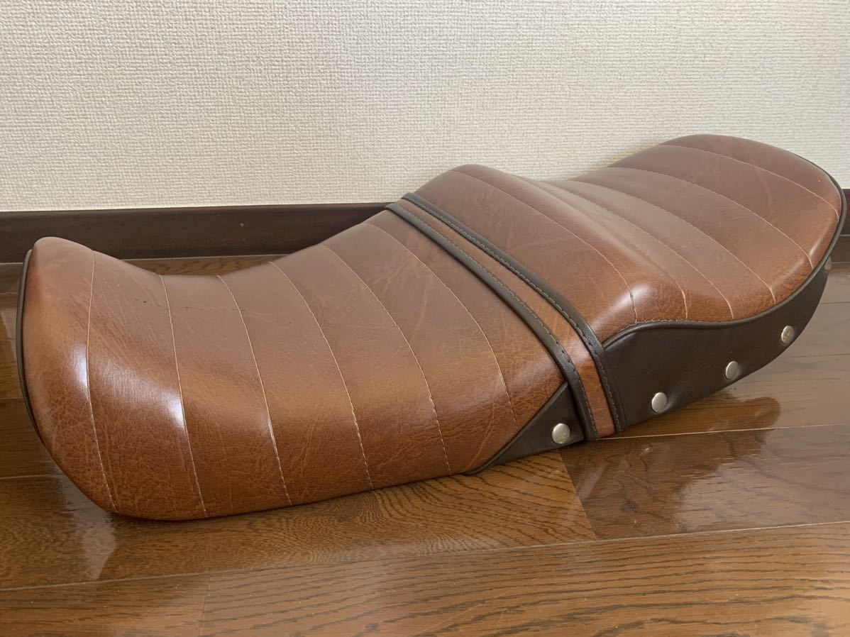 ジェイド250 タックロールシート 茶 皮 ツートン - ジェイド タック