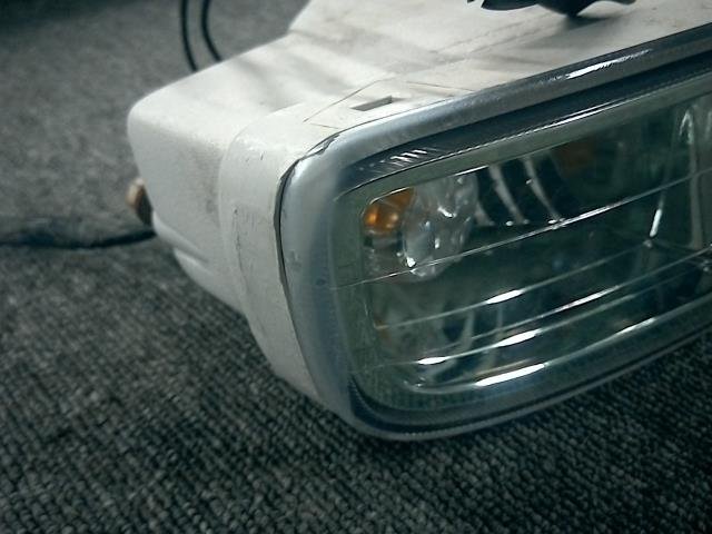 ランドクルーザー GH-UZJ100W 純正 フォグランプ 右 81030-60030