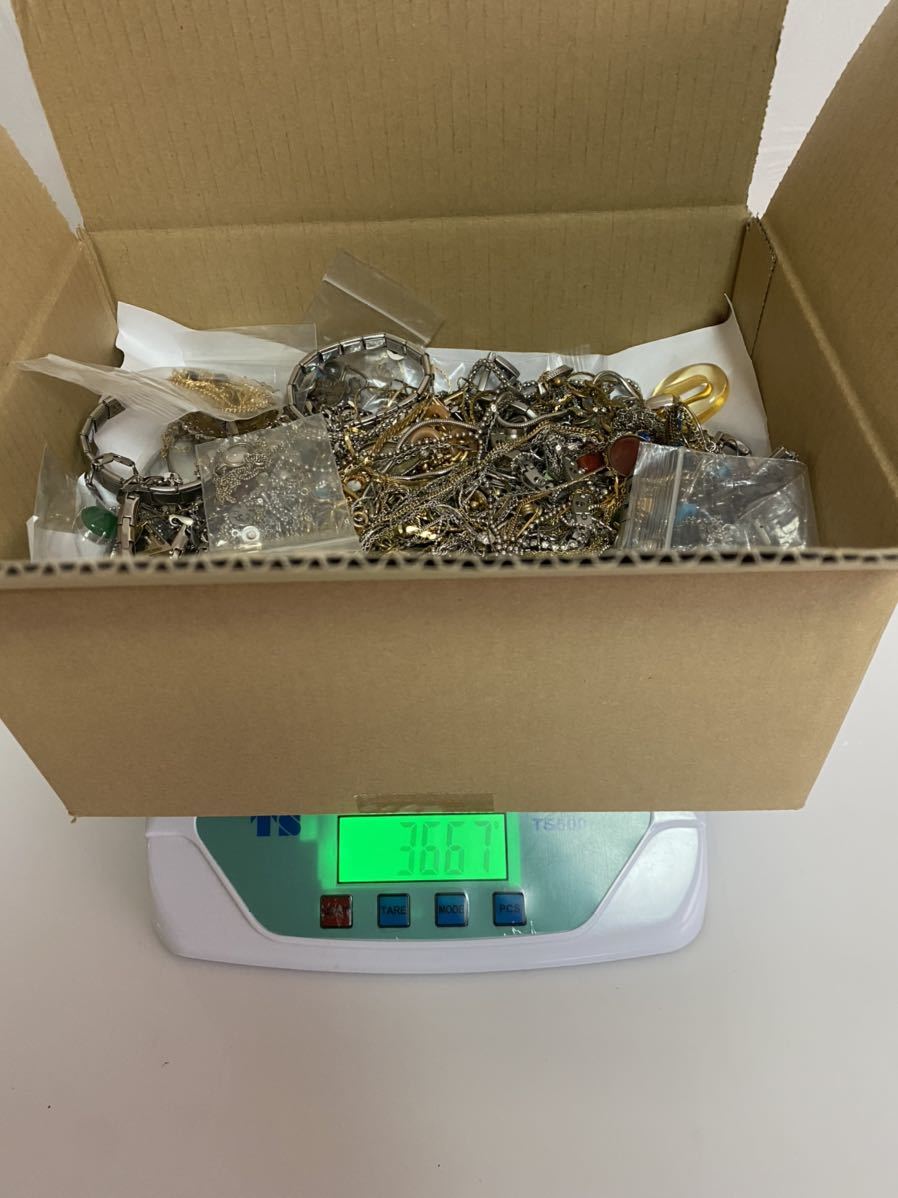 アクセサリー まとめて約6kg // ☆イミテーション リング ネックレス