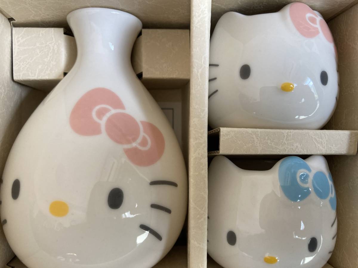 新品 ハローキティ トックリセット おちょこ2個 サンリオ キティー