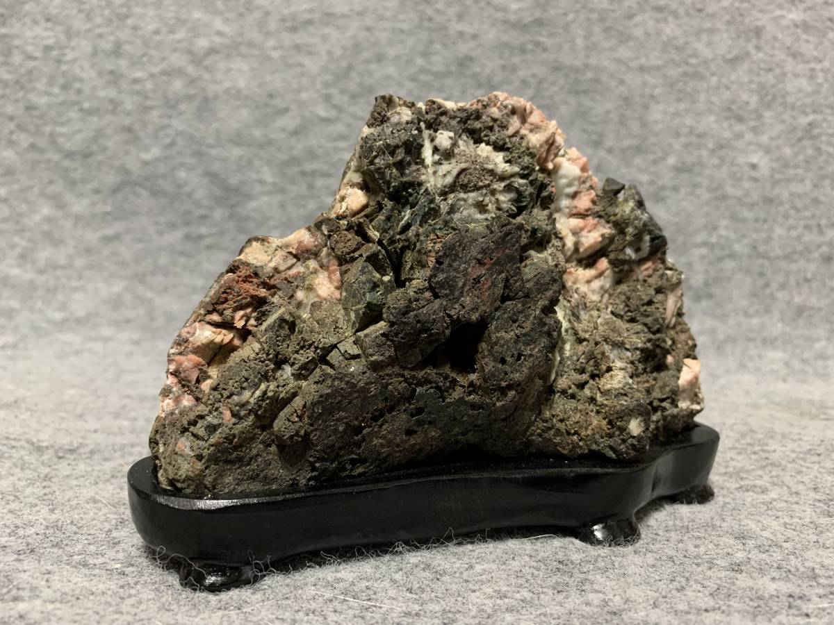 菊花石 根尾 銘：夢幻菊 ピンク・白キバも見えるサバ花 水石 盆石 鑑賞