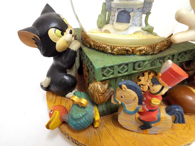 ピノキオ スノードーム ディズニー EXCLUSIVE Disney グローブ 希少