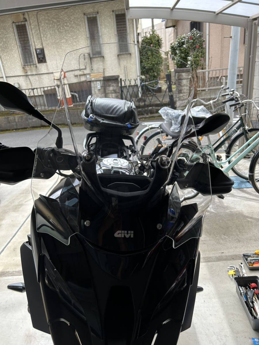 BMW S 1000 XR (20 - 22)専用 GIVI D5138ST スクリーン 美品