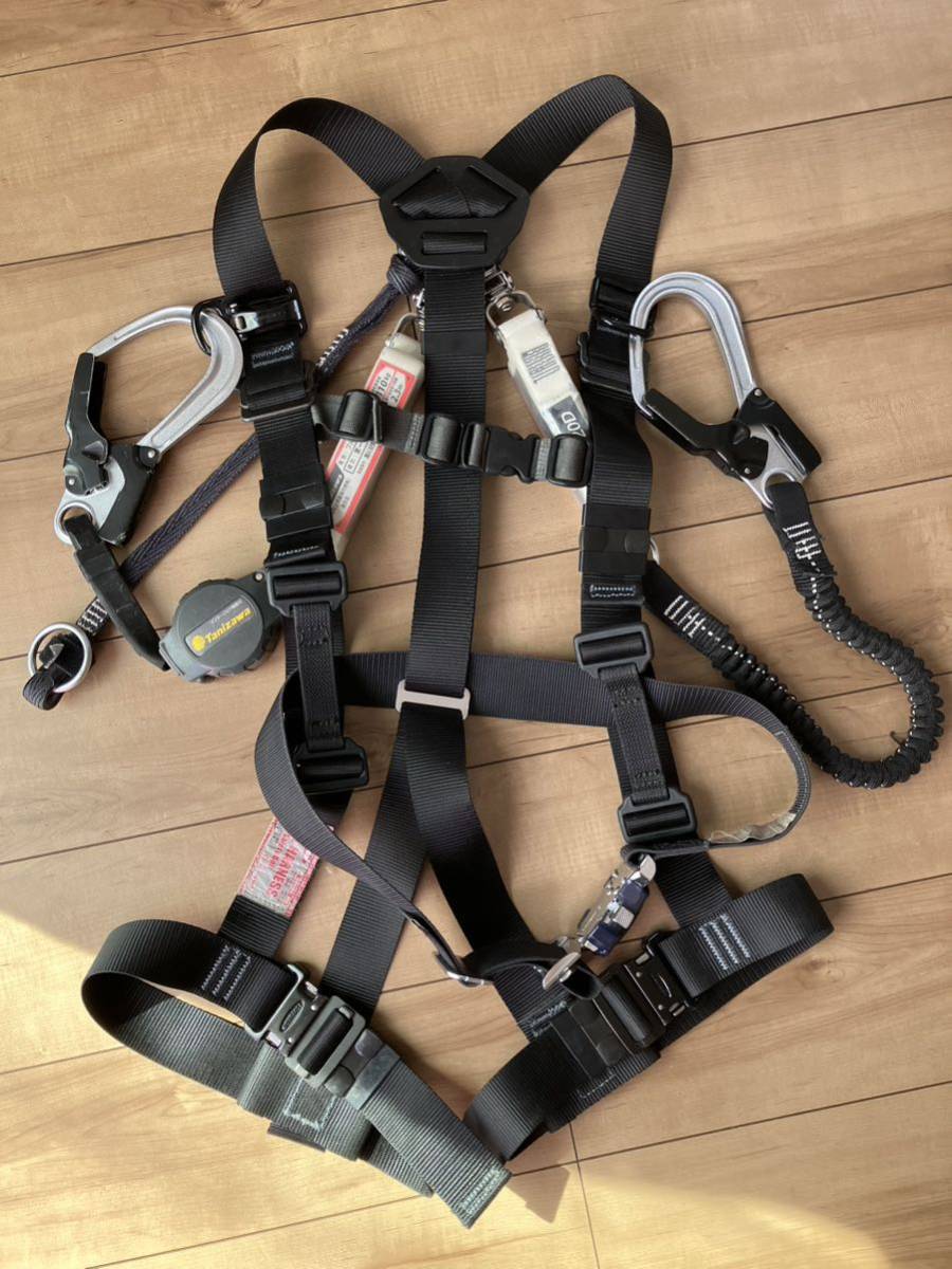 藤井電工 フルハーネス ブラック Mサイズ ランヤード（伸縮＋巻取り）その他付属付
