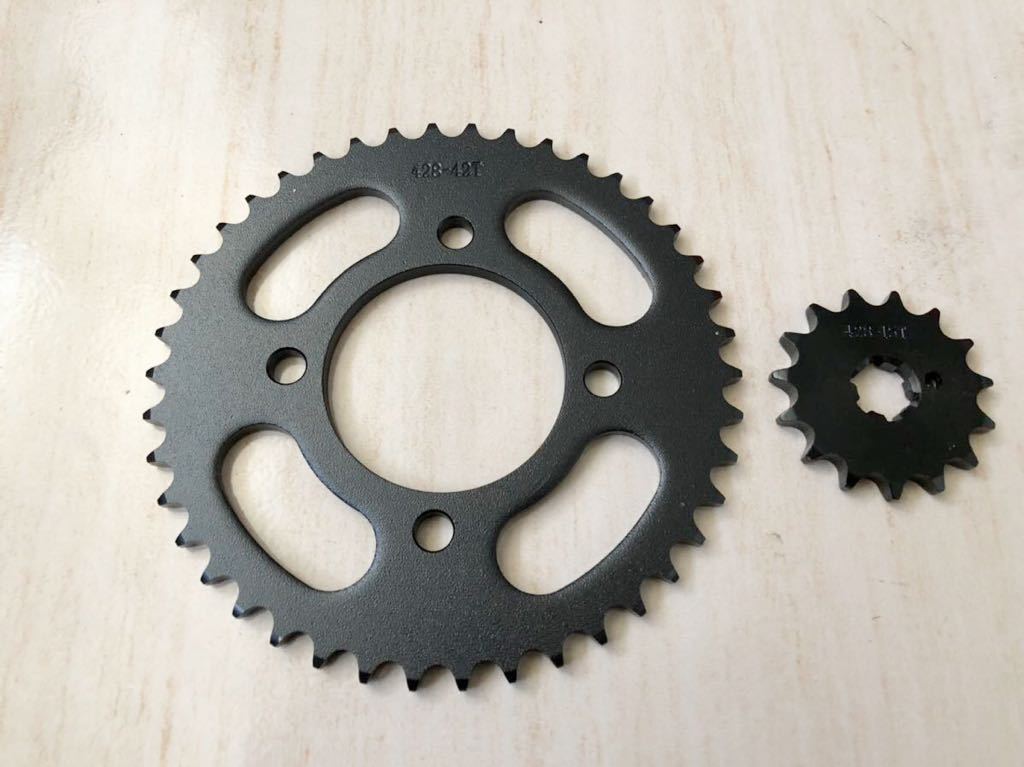 カワサキB1/T/125、スプロケット前後セット ドライブスプロケット新品、レア、メグロ.フロントスプロケット ドリブンスプロケット KAWASAKI