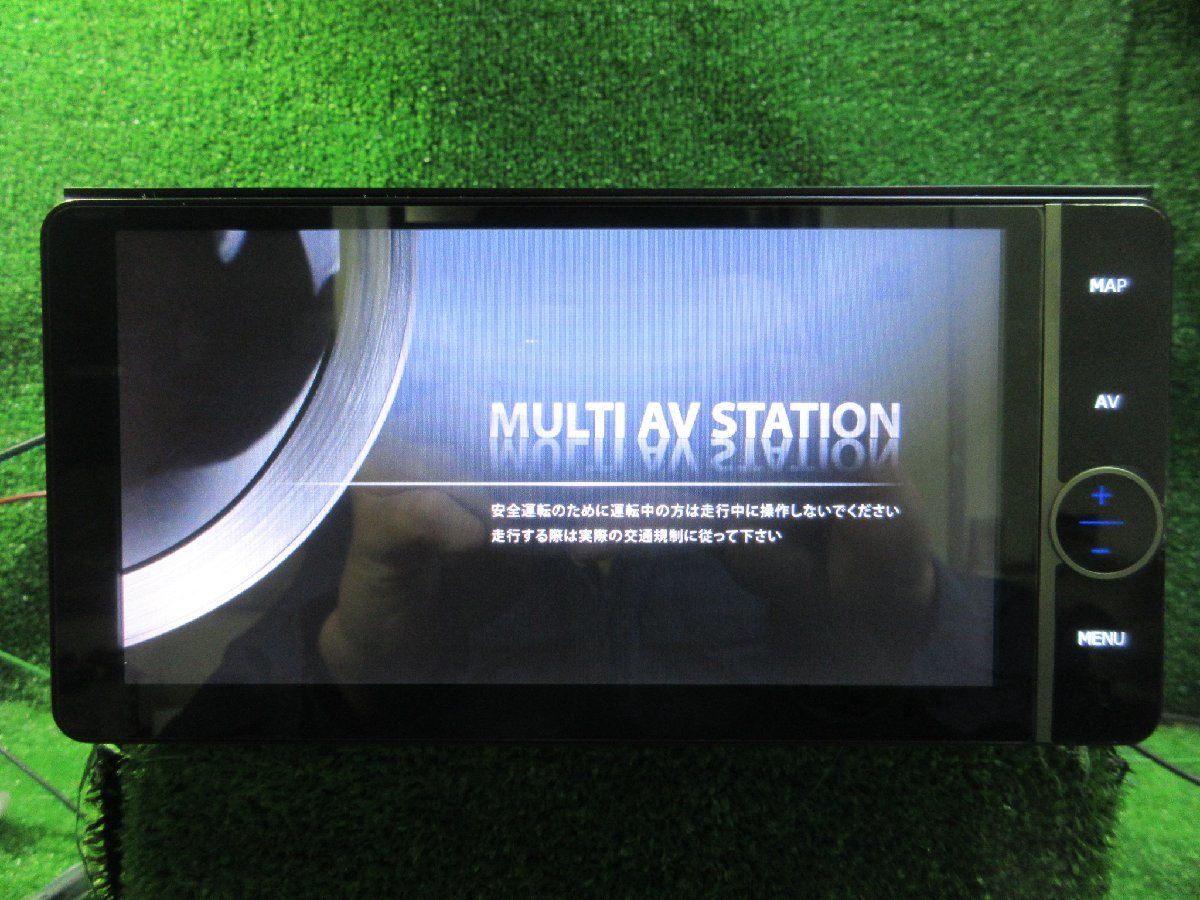 トヨタ 純正ナビ NHZD-W62G セキュリティーロック有　※ 画像参照 ディスプレイ一部傷あり　　2023.2.14.Y.1-A28　23010579