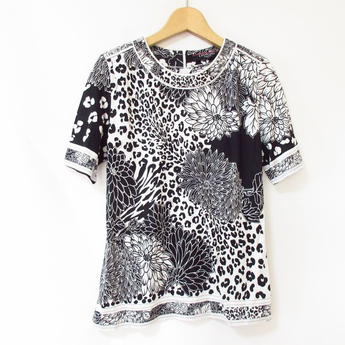 新品同様】LEONARD レオナール トップス 花柄 フラワー 半袖Tシャツ
