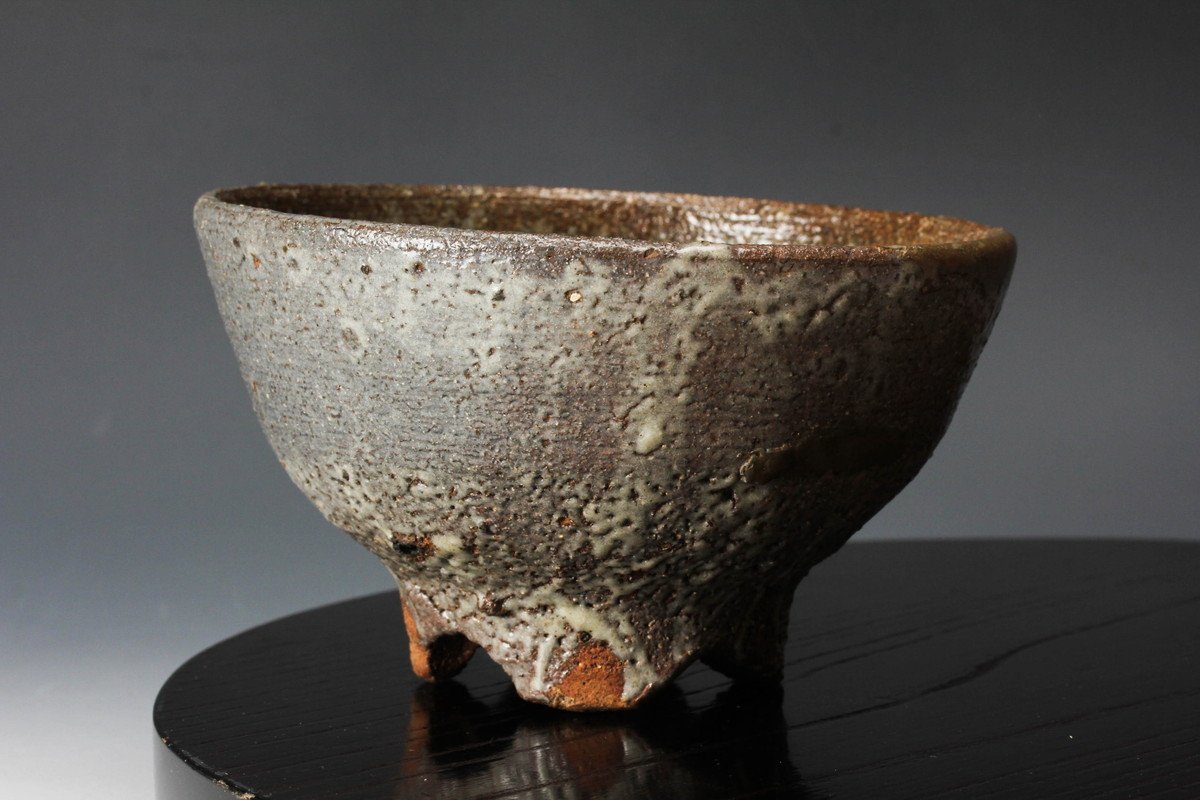 上口愚朗作　上野山窯　茶碗　共箱　茶道具 MKA】 上野山窯 上口愚朗 茶碗 在印 共箱 谷中 茶道具 真作保証 佳香上