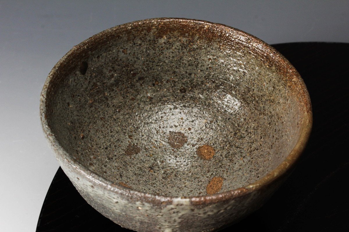佳香】上口愚朗(雲谷斎) 茶碗 共箱 茶道具 本物保証(志野)｜売買された