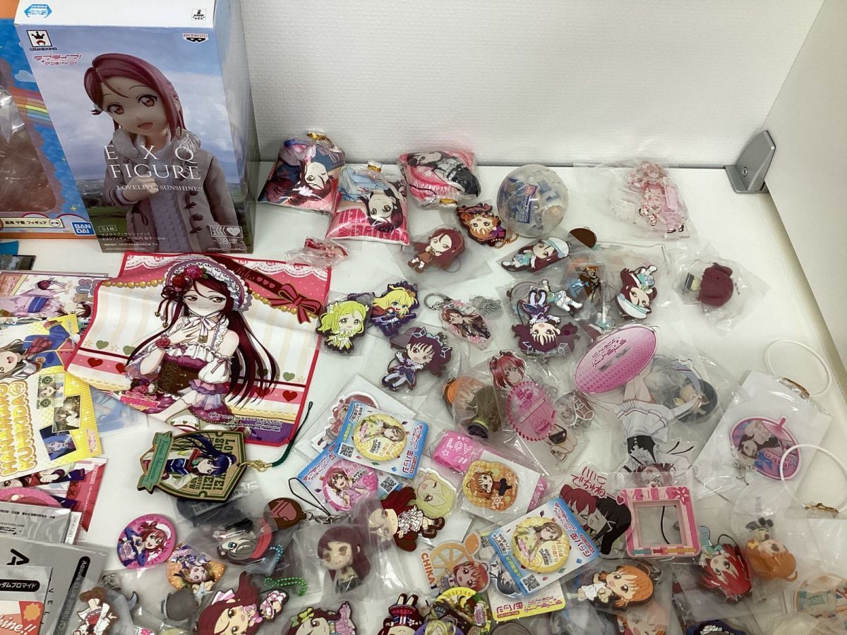 現状】 ラブライブ グッズ まとめ売り 缶バッジ クリアファイル