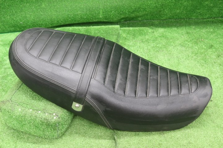 41642☆Z900RS.（ZR900C） 純正 シート 良品 NNN Z900RS シート