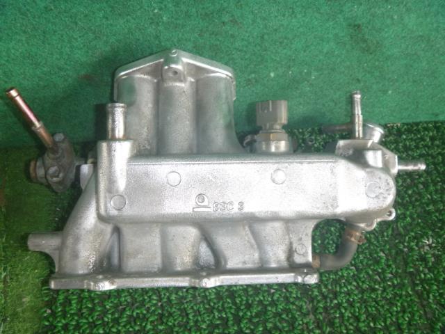 ジムニー E-JA12W F6A-T　インテークマニホールド/インマニ/インジェクター付 13110-83C10