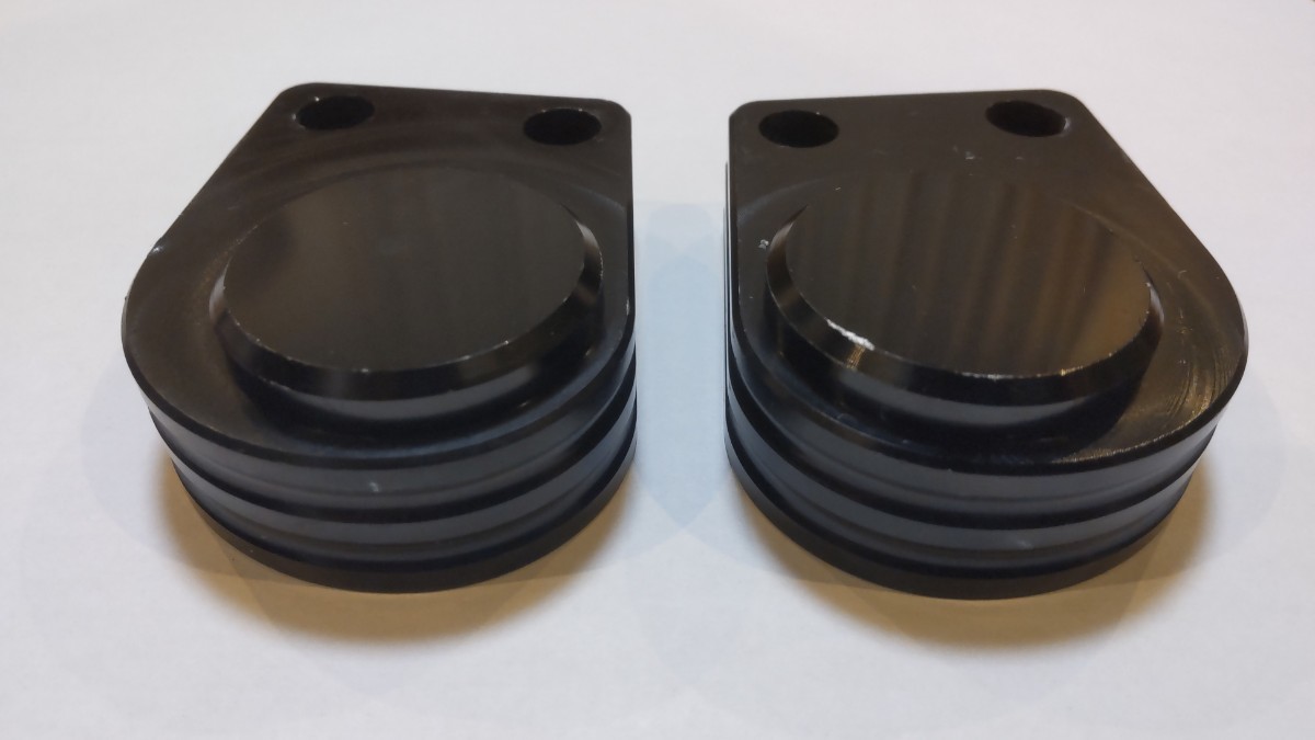 ハリケーン HB0668B ハンドルアップスペーサー18mm ブラックアルマイト