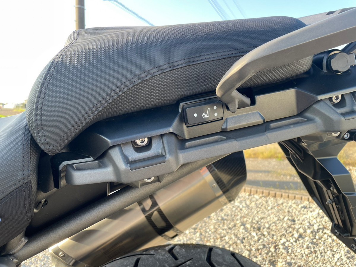 目玉商品！トライアンフ タイガー1200XCa マットマリーン 登録済み未使用車 1200cc 車検R7年6月まで 付属品あり新車 トライアンフから「TIGER 1200 ご購入サポート」キャンペーンの