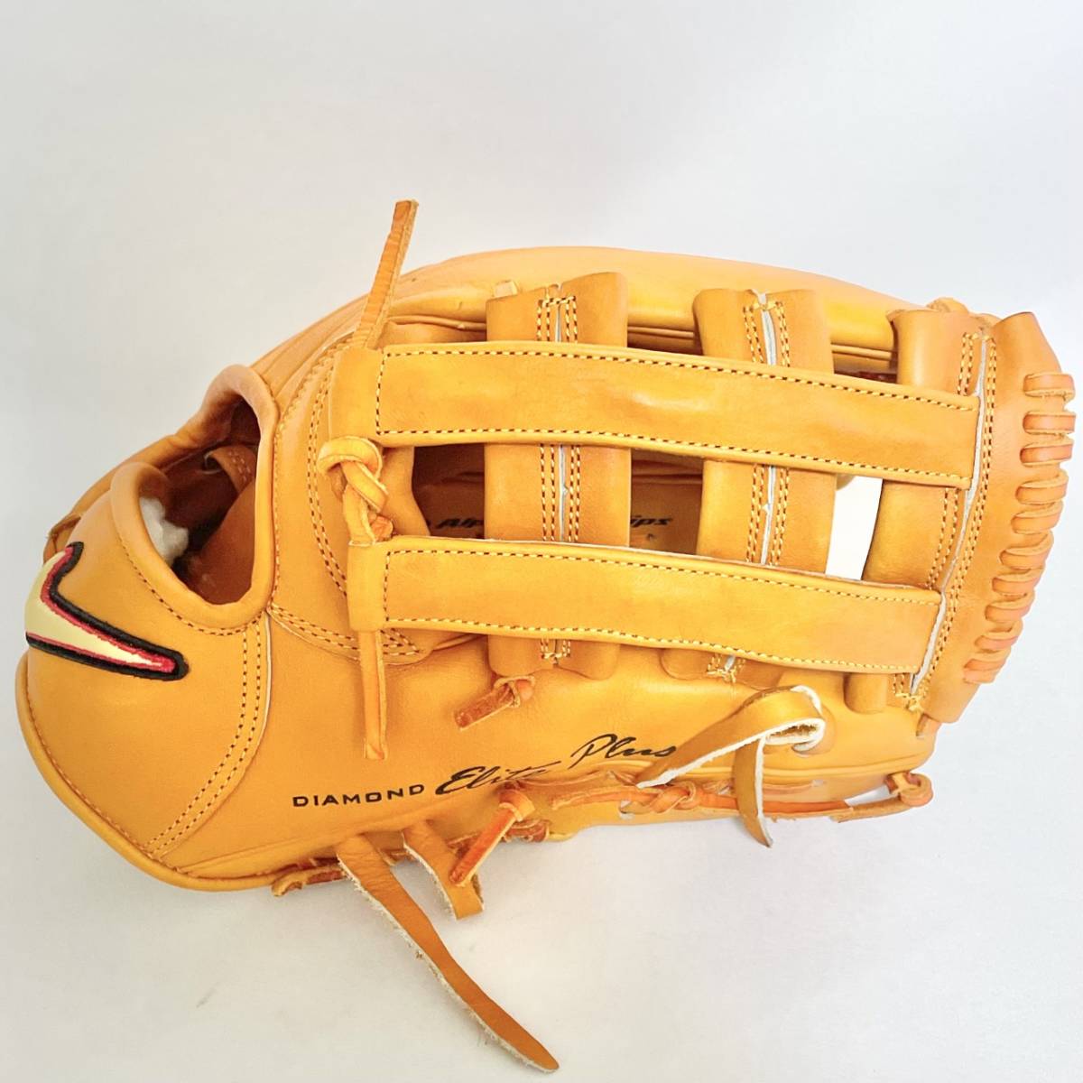 ナイキ 硬式 外野手用グラブ ダイヤモンドエリートプラス オレンジ 
