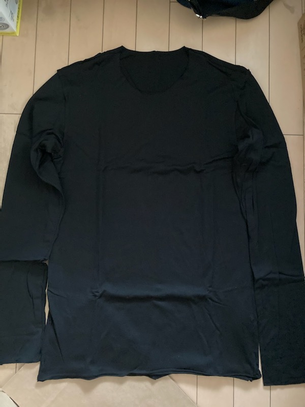 アタッチメント カズユキクマガイATTACHMENT 超美品(1回の着用のみ)定価16，500円人気王道春用長袖レイヤードカットソー1(S位)黒attachment 