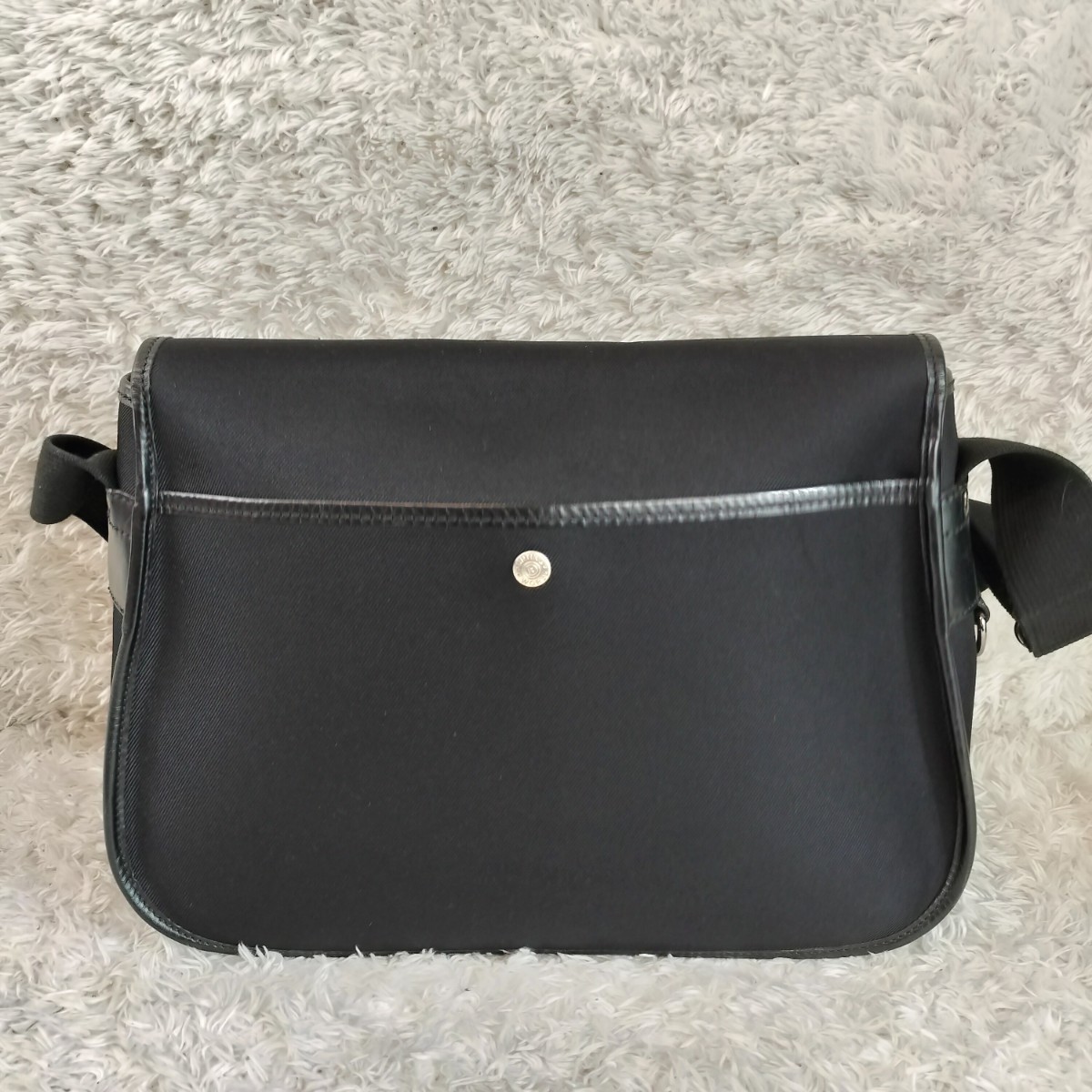 美品】HUNTING WORLD ハンティングワールド ショルダーバッグ 