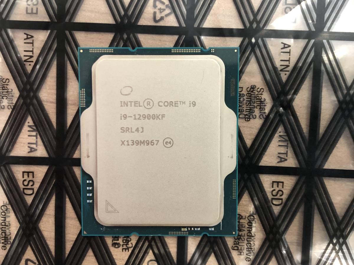 Intel Core i9 12900KF CPU SRL4J 動作確認済み