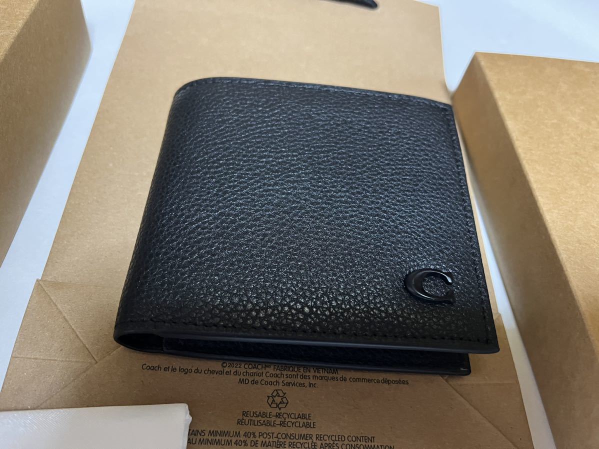 コーチ　新商品　二つ折財布　小銭入れ無し　ブラック　黒　CC136　アウトレット