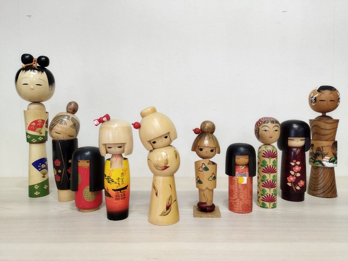 日本　手描きこけし　コレクション11体　アンティーク 木製こけし 日本 こけし アンティーク 伝統こけし えじこ 昭和中期