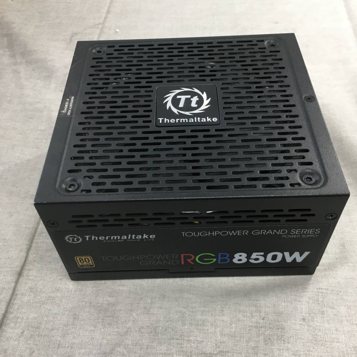 現状品 Thermaltake TOUGHPOWER GRAND RGB -850W 80+GOLD PC電源ユニット PS673 PS-TPG-0850FPCGJP-R