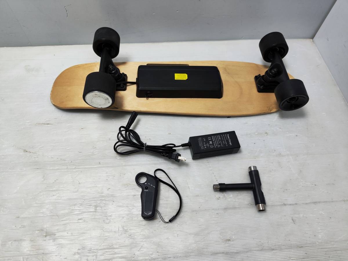 ★電動スケボー★電動 スケートボード 本体【中古/現状品/通電確認OK/動作未確認】