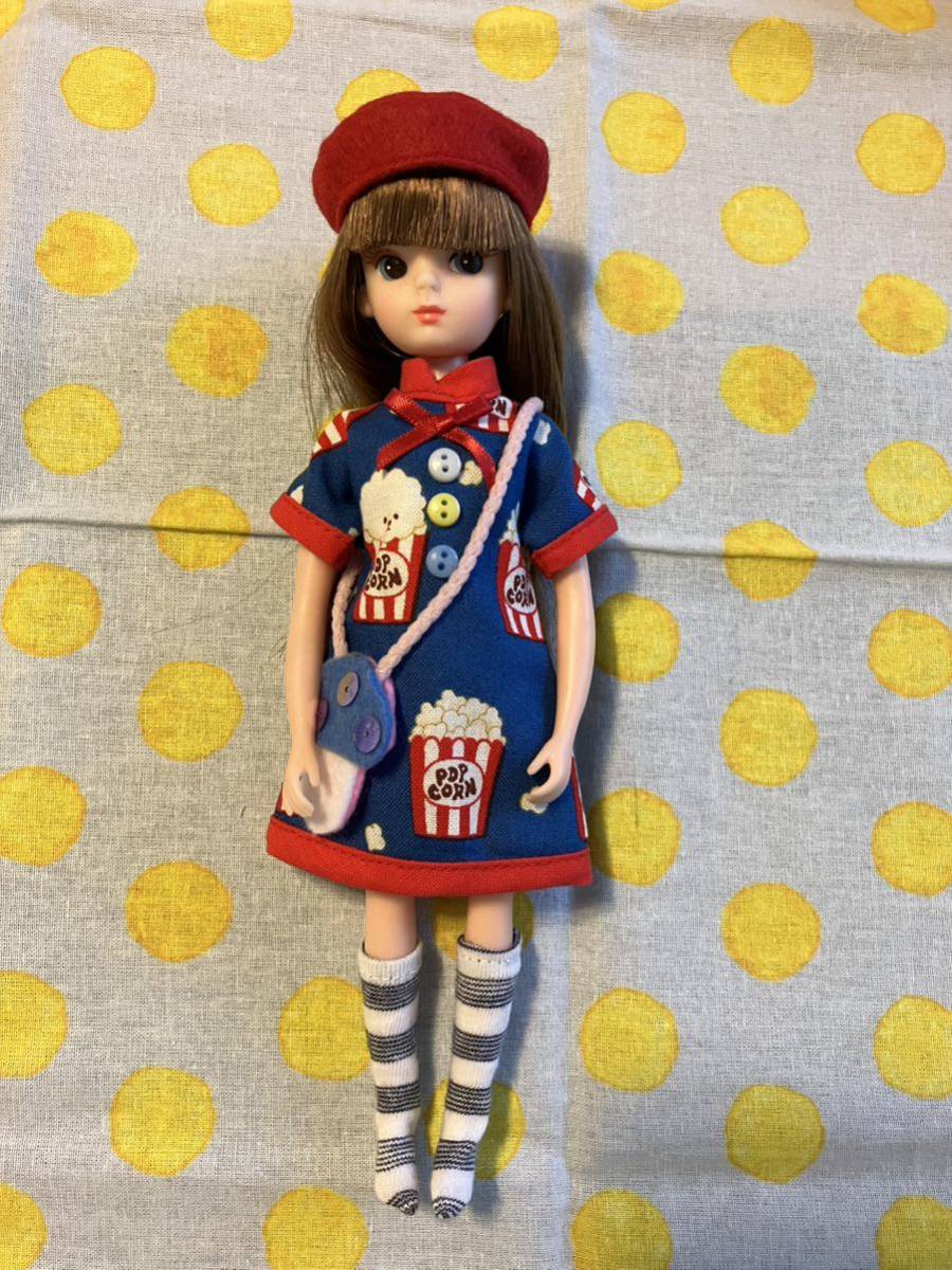 初代リカちゃんサイズ 手作り服セット ポップコーン柄ワンピース(服 