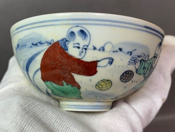 【格安，新作】 伊 色絵毬 遊ぶ唐子絵平碗 大明成化年製 李230316 中国古董 中国古美術 唐物 中国 古玩(色絵磁器)｜売買されたオークション情報、yahooの商品情報をアーカイブ公開 - オークファン 骨董陶磁器一般