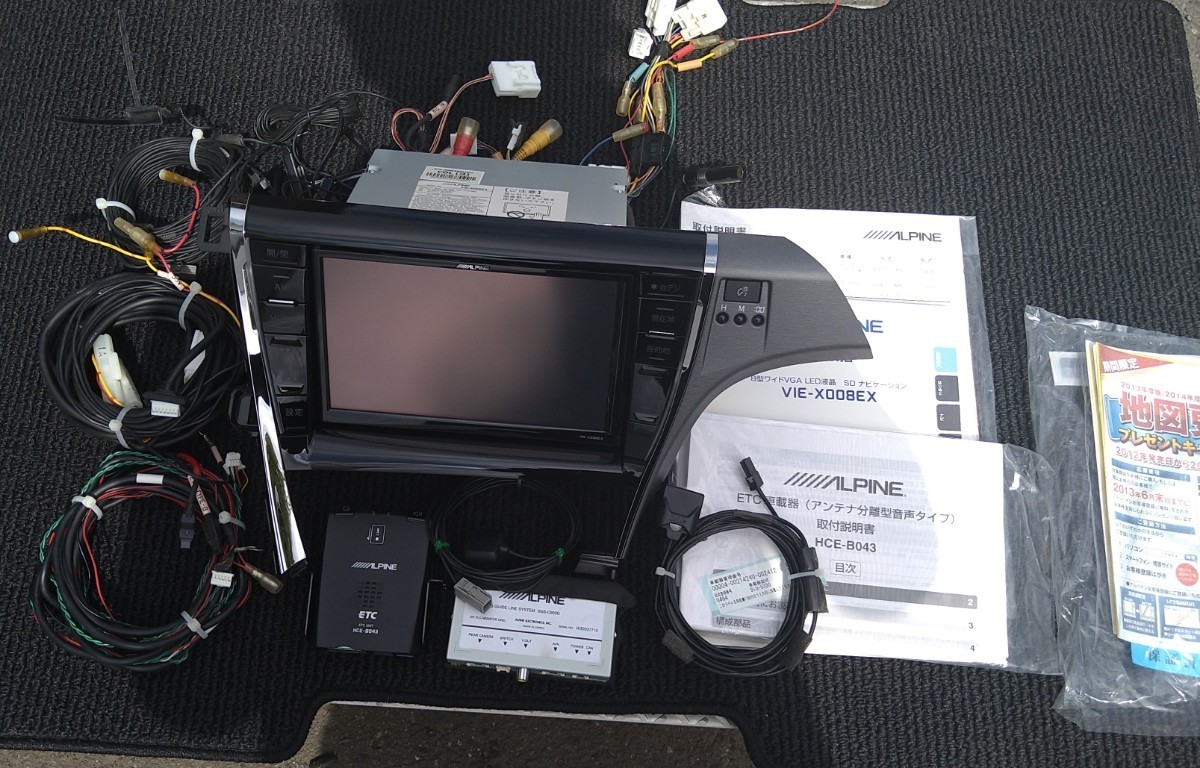 ZVW30 ALPINE 8インチperfectfit ETCセット売切! アルパイン ALPINE プリウス 専用パネル付 動確済 ナビパネル