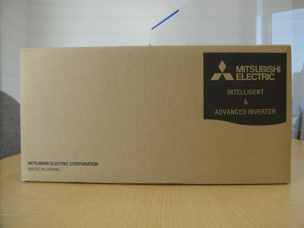 新品未使用　三菱　インバーター　FR-A820-2.2K-1