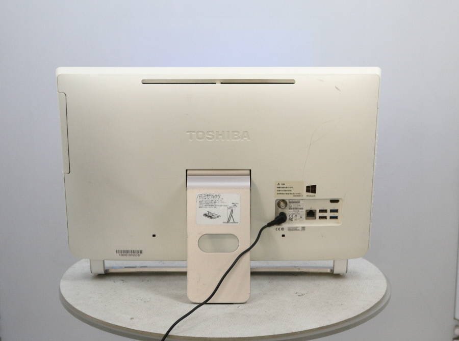TOSHIBA PD71-T7MBXW REGZA PC D71/T7MW Win10 Core i7 4710MQ 2.50GHz