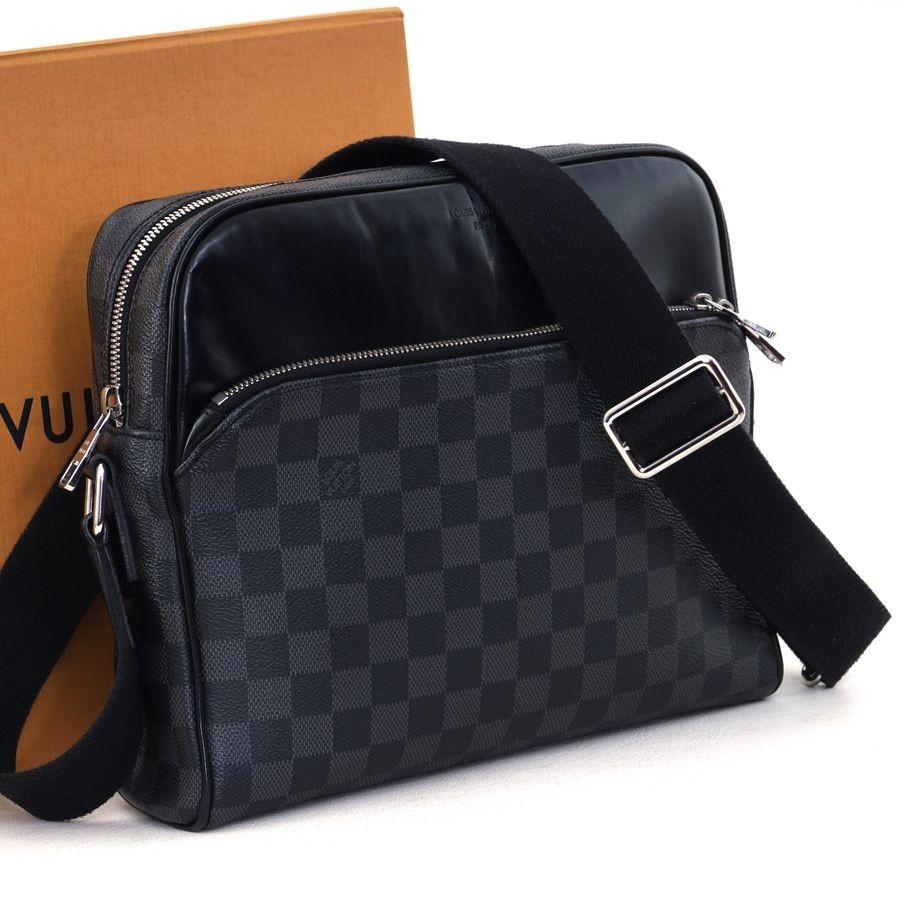 極美品】 ルイヴィトン Louis Vuitton ダミエ グラフィット デイトン