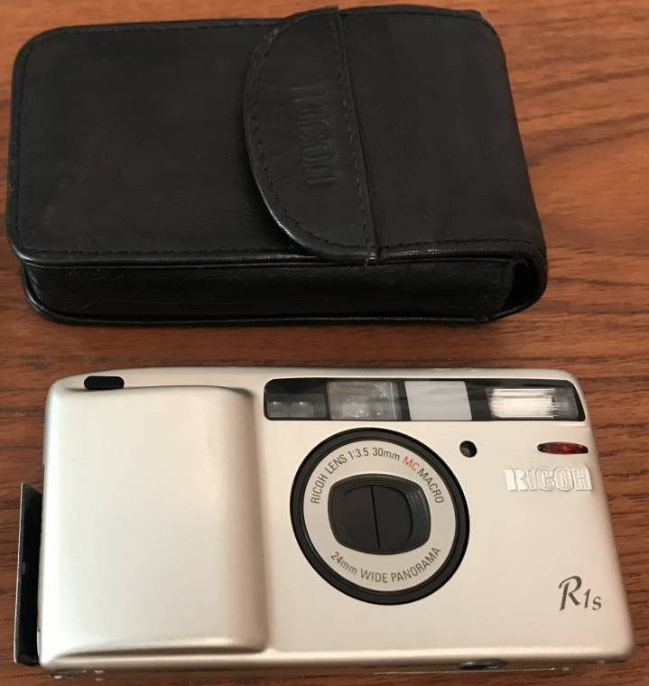 k*様 完動品 RICOH R1s RICOH リコー R1s 動作確認済 グレー フィルム