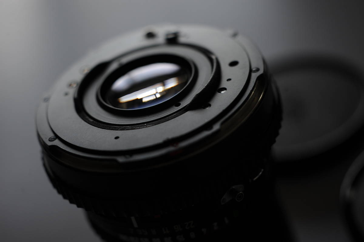 □ハッセルブラッド！carlzeiss Distagon 50mm F4T*Vマウント！ 美品