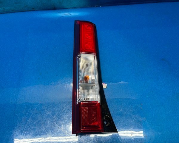 ☆N VAN☆ JJ1 テールランプ左 管理番号 4544 N-VAN JJ1 テールランプ