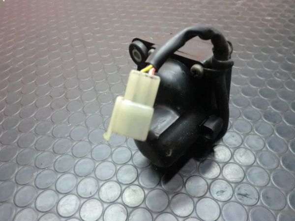 32 RZ250R YPVS サーボモーター 排気バルブユニット 一台解体 検）29L