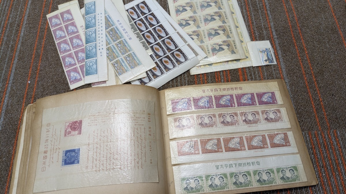 マニア必見!レトロな切手まとめて 切手カタログなど 記念印 額面5000円オーバー