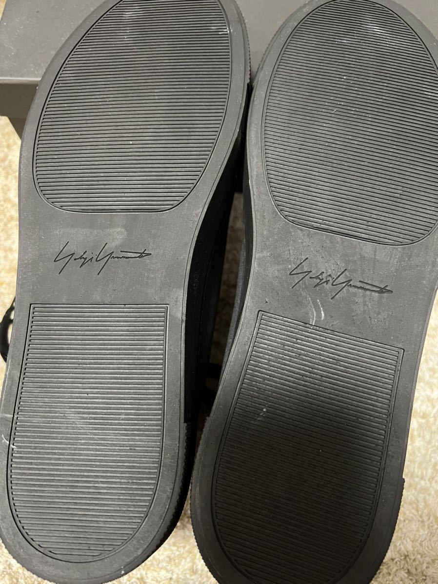 21aw Yohji Yamamoto ツバメプリントハイカットスニーカー 21aw Yohji Yamamoto ツバメプリントハイカットスニーカー 公式