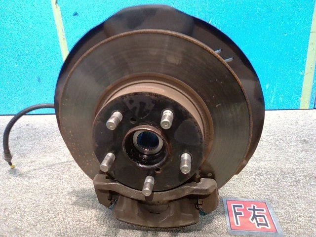 インプレッサ DBA-GJ3 右フロントナックルハブ FB16ASZH1A 28313-AG020