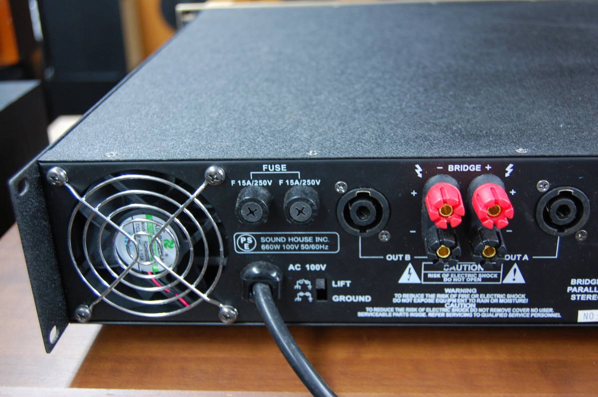 動作品】CLASSIC PRO クラシックプロ パワーアンプ CP1400 ② パワー