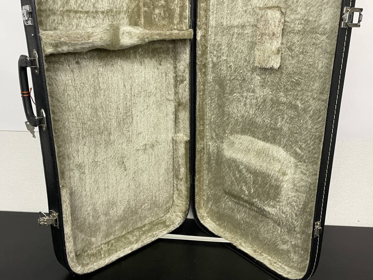 ★5-4-12-11TA★ メーカー不明 ギターケース ハードケース カギ付 中古品_3