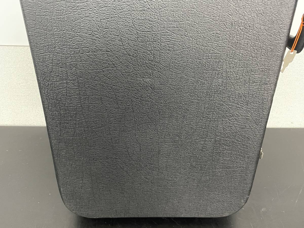 ★5-4-12-11TA★ メーカー不明 ギターケース ハードケース カギ付 中古品_8