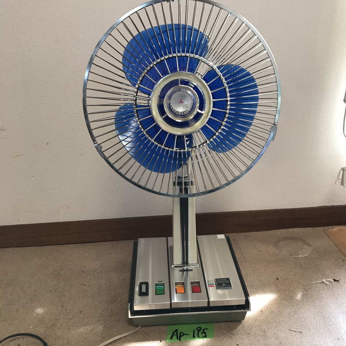 三菱アンティーク R30-SX4 中古品 レトロ扇風機 扇風機 R30-SX4 三菱