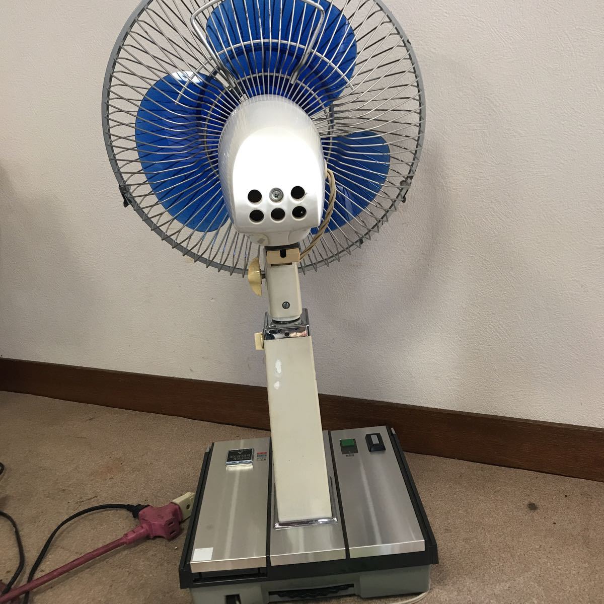 三菱アンティーク R30-SX4 中古品 レトロ扇風機 扇風機 R30-SX4 三菱