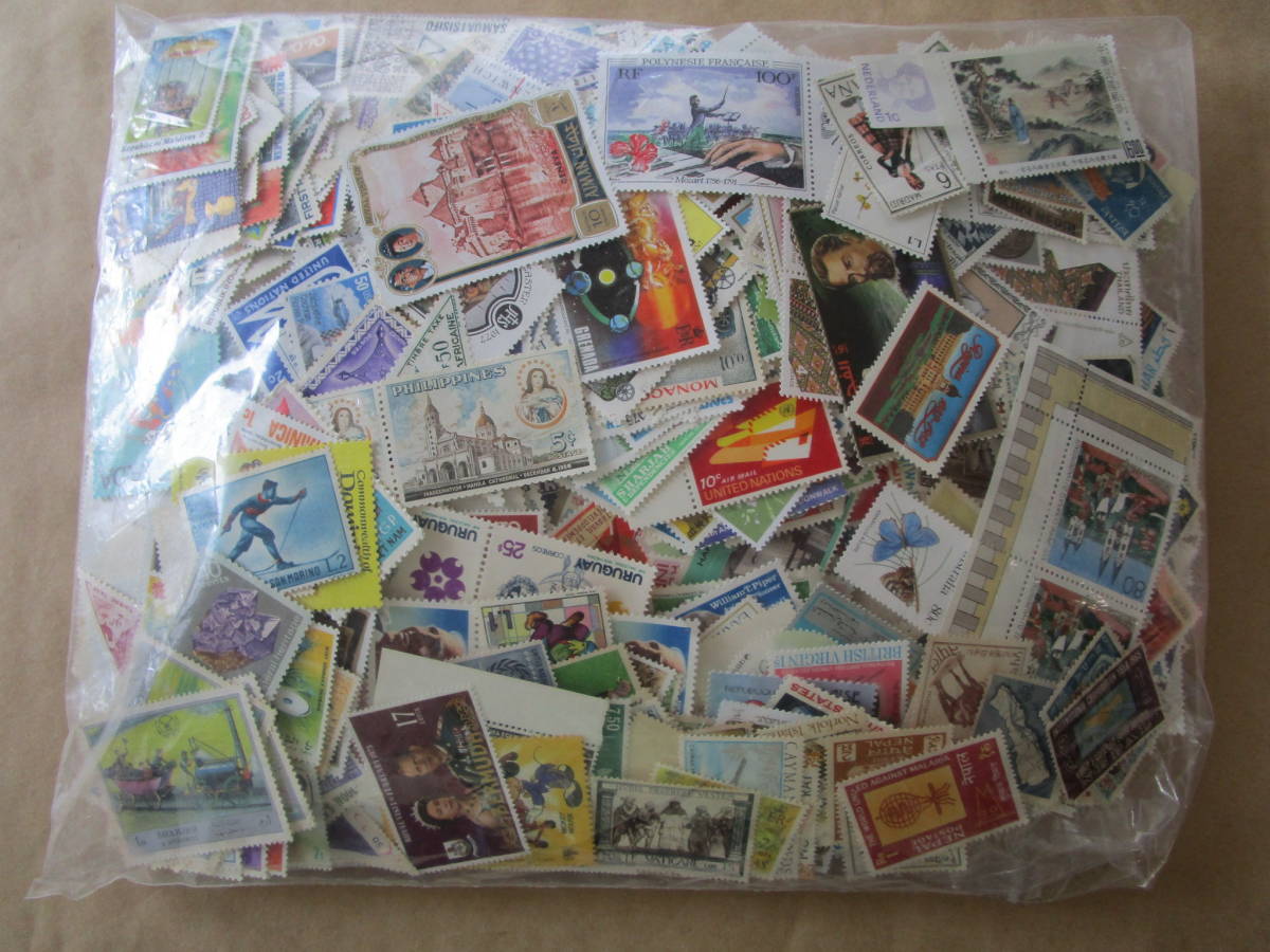 ☆外国切手 未使用 約500グラム 国・年代・状態いろいろ☆ 2025年最新