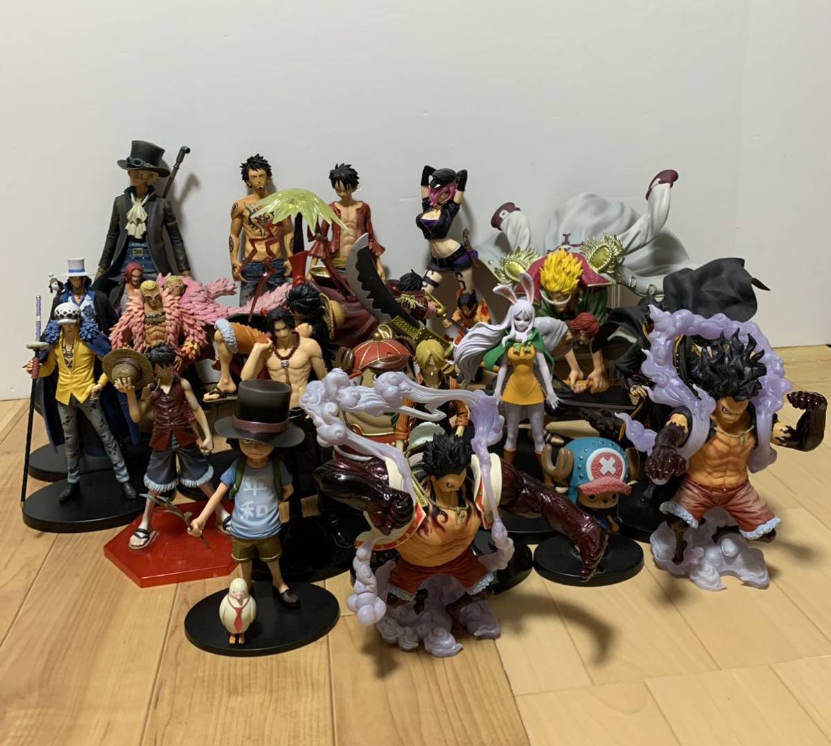 ワンピース SCultures BIG 造形王頂上決戦2 vol.2 ペローナ 外箱高約180mm