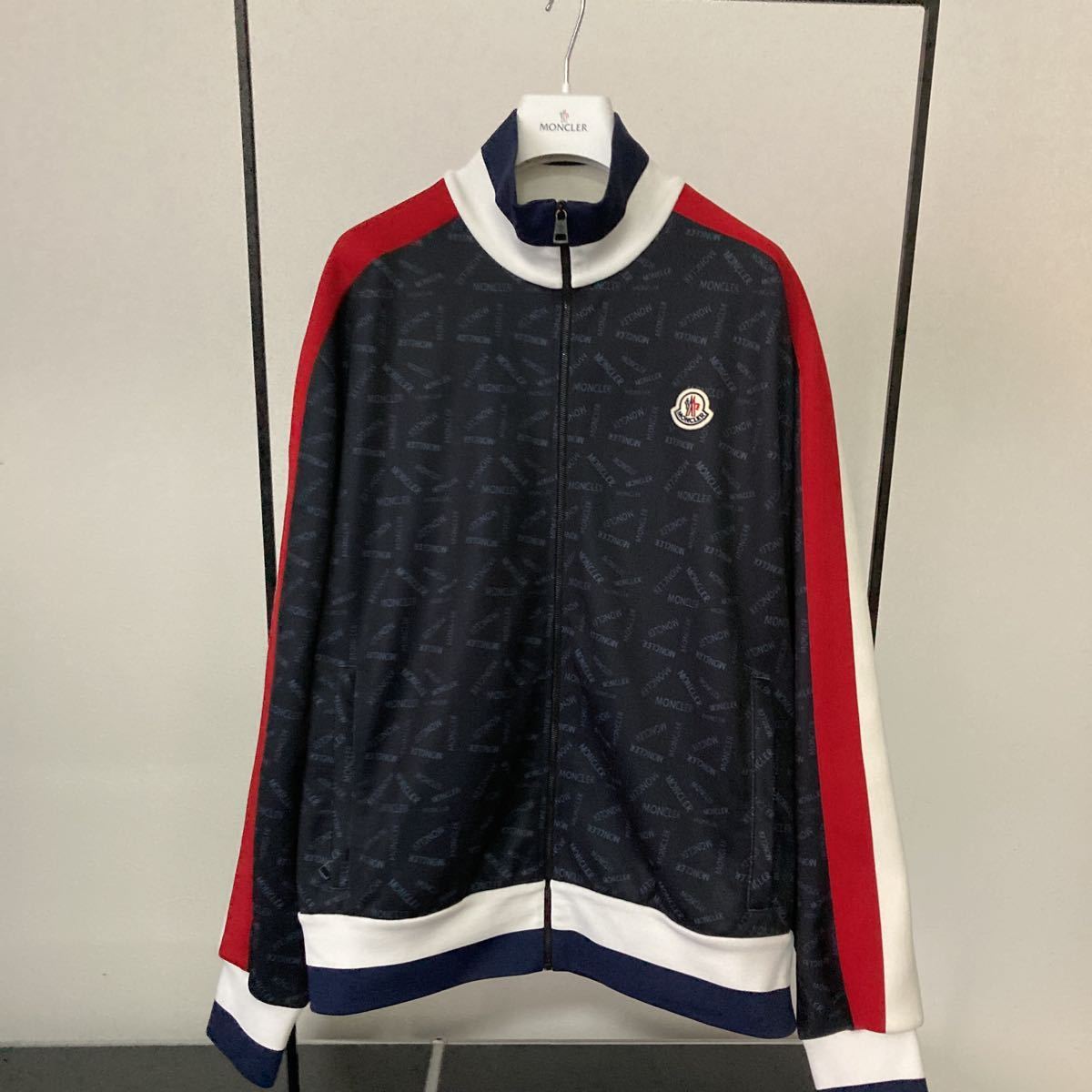 ★美品　MONCLER モンクレール　2022 ロングスリーブT XXL ☆美品 MONCLER モンクレール 2022 ロングスリーブT XXL MONCLER