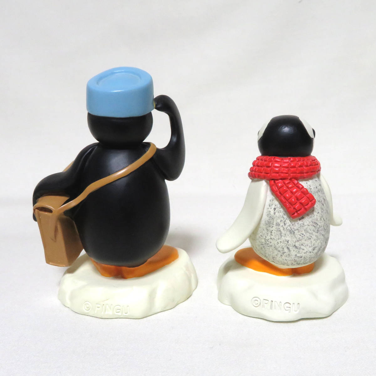 ピングー 置物 セット PINGU 風船 ベッド ピンガ ポリレジン 人形 